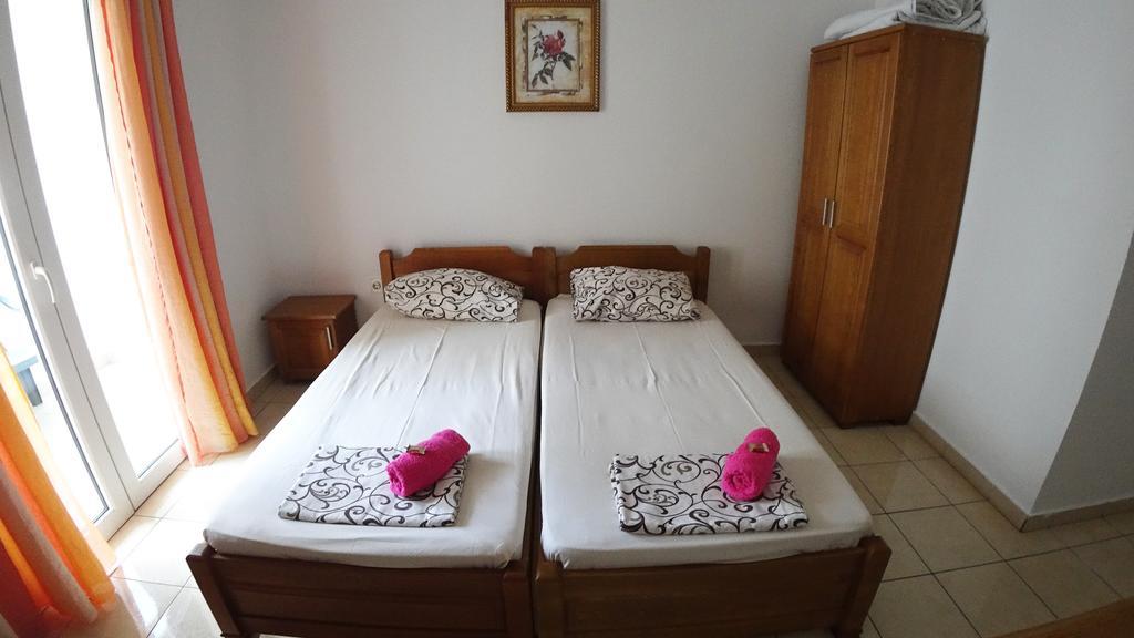 Guesthouse Sun Hostel Budva Zewnętrze zdjęcie