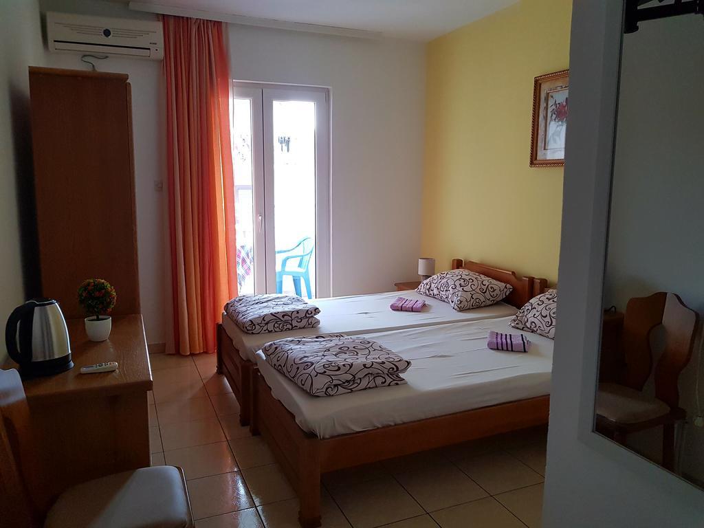 Guesthouse Sun Hostel Budva Zewnętrze zdjęcie