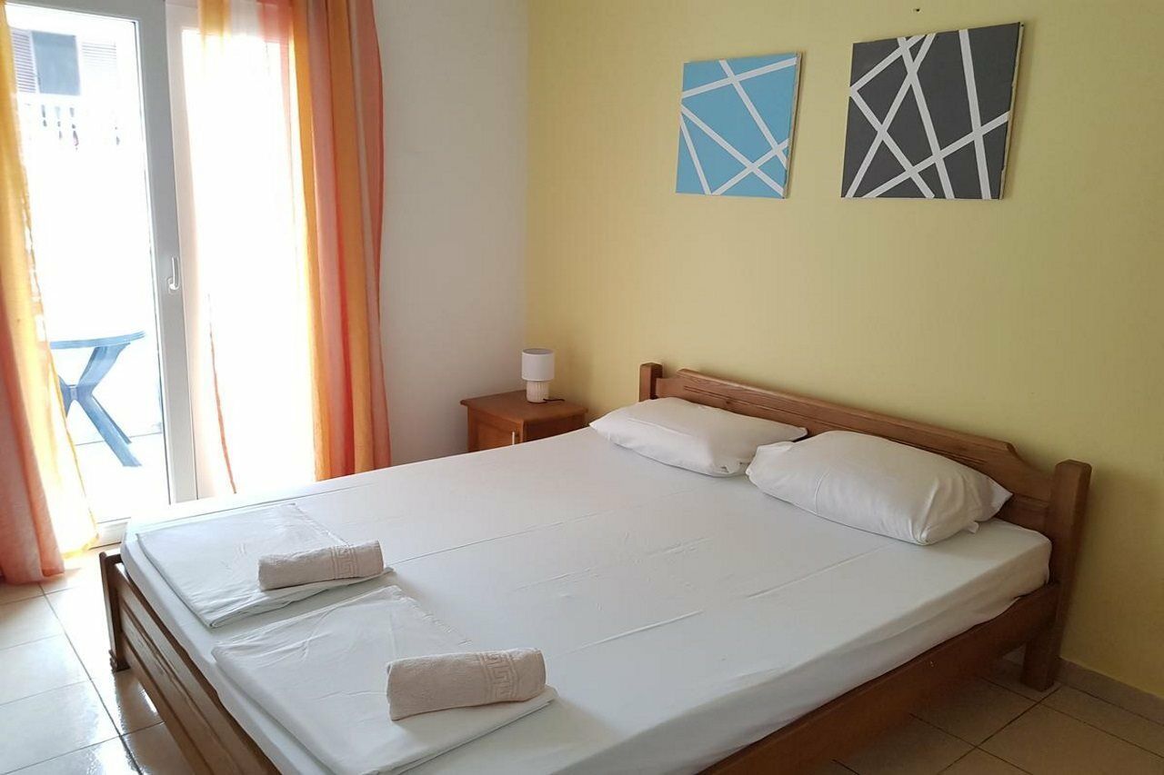 Guesthouse Sun Hostel Budva Zewnętrze zdjęcie